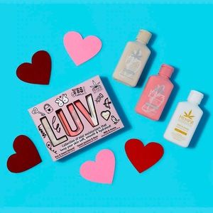 ❌SOLD❌Hempz Luv Mini Moisturizer Set